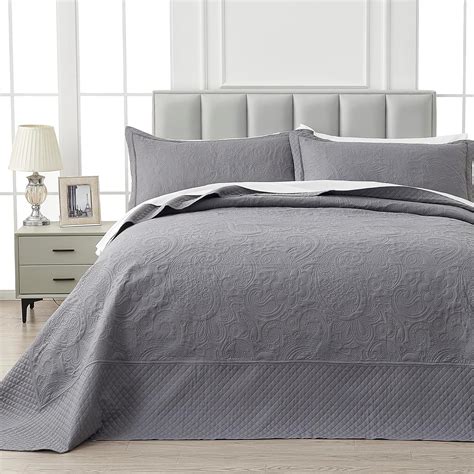 oversized king size comforters 128x120.